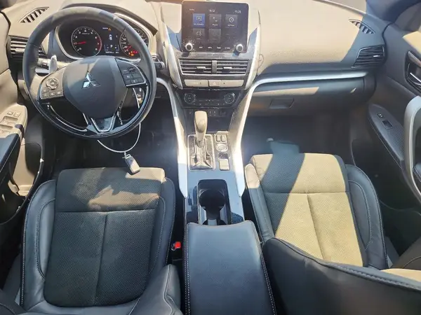 JA4ATVAAXPZ617812 2023 MITSUBISHI ECLIPSE CROSS - Image 8