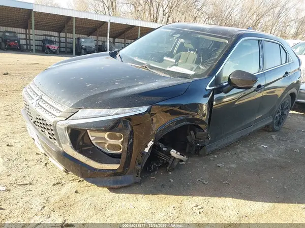 JA4ATVAAXRZ010697 2024 MITSUBISHI ECLIPSE CROSS - Image 2