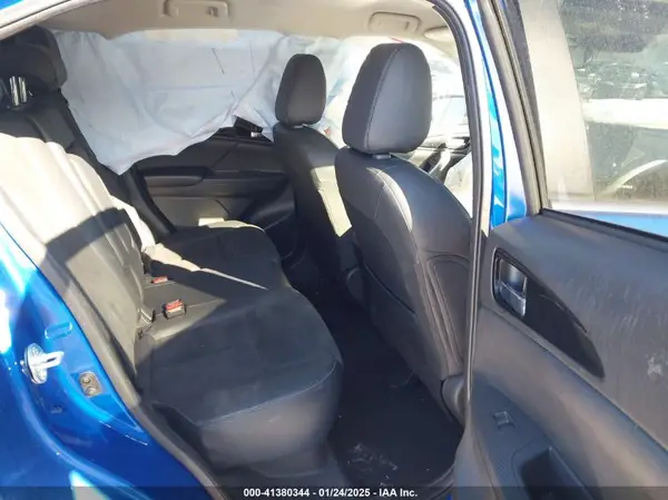 JA4ATWAA0NZ004293 2022 MITSUBISHI ECLIPSE CROSS - Image 8