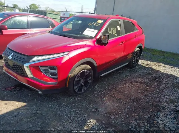JA4ATWAA0NZ050061 2022 MITSUBISHI ECLIPSE CROSS - Image 2