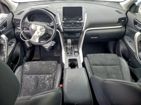 JA4ATWAA0PZ005964 2023 MITSUBISHI ECLIPSE CROSS - Image 8