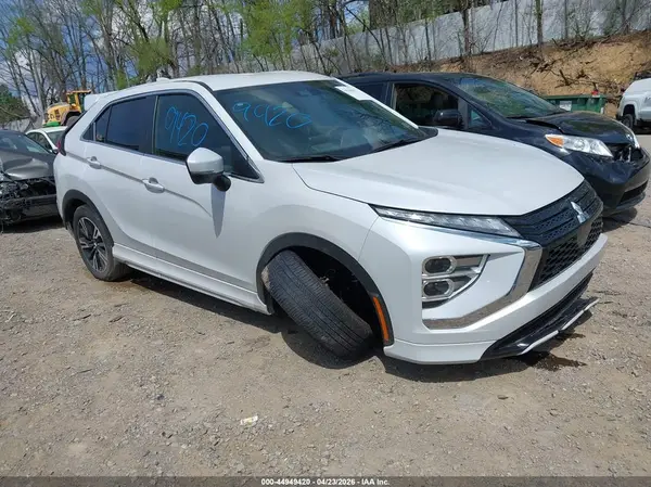 JA4ATWAA0RZ004526 2024 MITSUBISHI ECLIPSE CROSS - Image 1