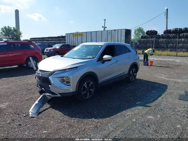 JA4ATWAA0RZ023450 2024 MITSUBISHI ECLIPSE CROSS - Image 2