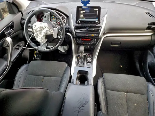 JA4ATWAA0RZ063270 2024 MITSUBISHI ECLIPSE CROSS - Image 8