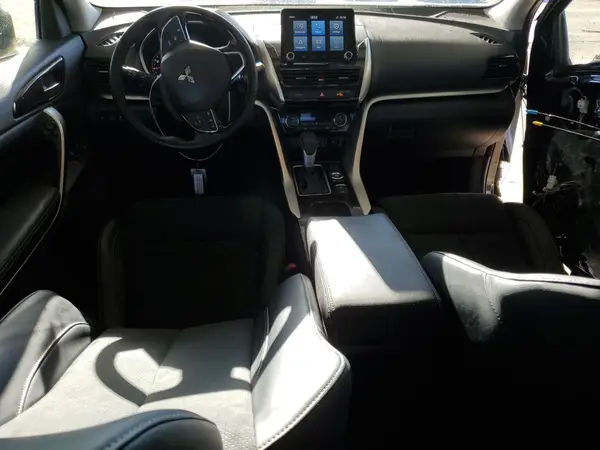 JA4ATWAA0SZ003849 2025 MITSUBISHI ECLIPSE CROSS - Image 8