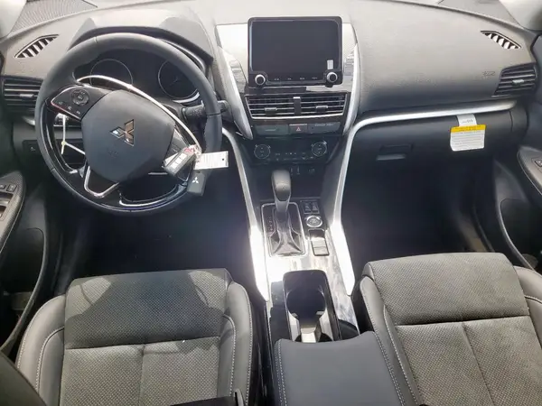 JA4ATWAA0SZ005519 2025 MITSUBISHI ECLIPSE CROSS - Image 8