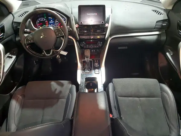 JA4ATWAA0SZ036849 2025 MITSUBISHI ECLIPSE CROSS - Image 8
