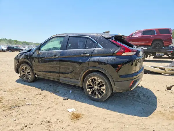 JA4ATWAA1NZ000527 2022 MITSUBISHI ECLIPSE CROSS - Image 2