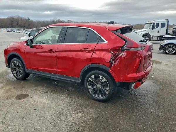 JA4ATWAA1NZ002889 2022 MITSUBISHI ECLIPSE CROSS - Image 2