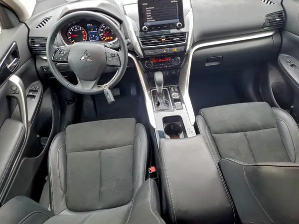 JA4ATWAA1NZ002889 2022 MITSUBISHI ECLIPSE CROSS - Image 8