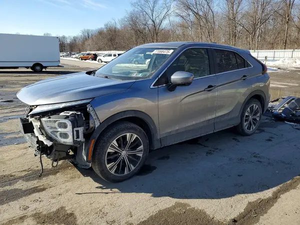 JA4ATWAA1NZ004951 2022 MITSUBISHI ECLIPSE CROSS - Image 1
