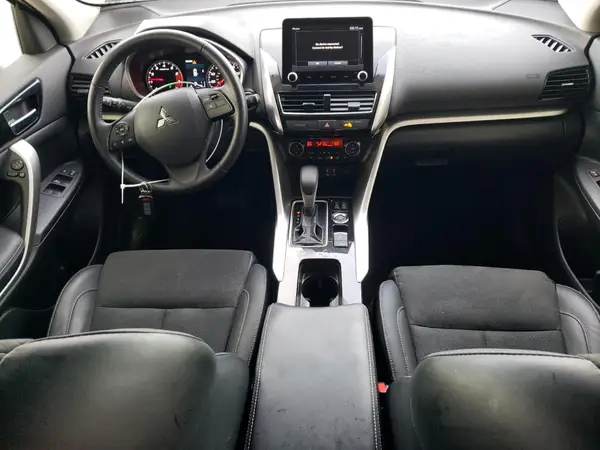 JA4ATWAA1PZ001342 2023 MITSUBISHI ECLIPSE CROSS - Image 8