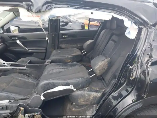 JA4ATWAA1PZ041730 2023 MITSUBISHI ECLIPSE CROSS - Image 8