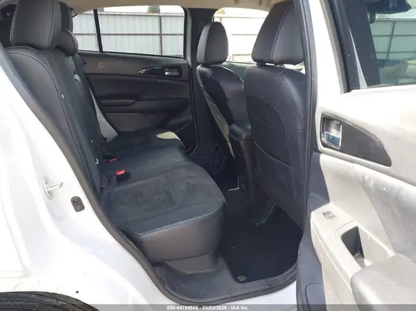 JA4ATWAA1PZ048029 2023 MITSUBISHI ECLIPSE CROSS - Image 8