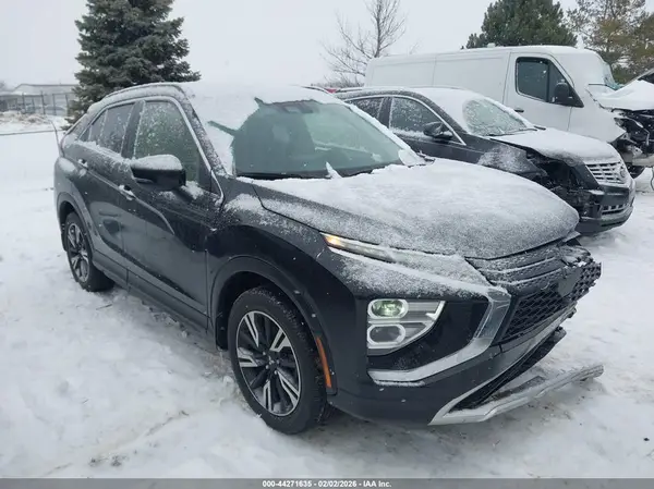 JA4ATWAA1RZ010268 2024 MITSUBISHI ECLIPSE CROSS - Image 1