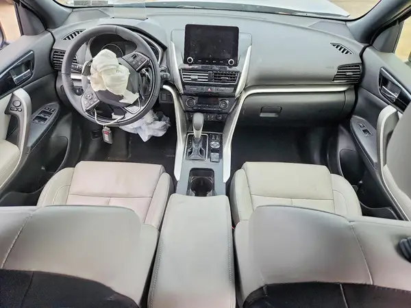 JA4ATWAA1RZ023599 2024 MITSUBISHI ECLIPSE CROSS - Image 8