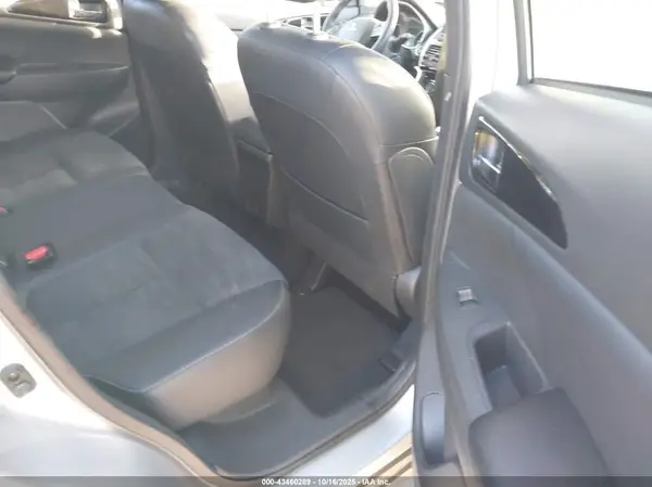 JA4ATWAA1RZ073936 2024 MITSUBISHI ECLIPSE CROSS - Image 8