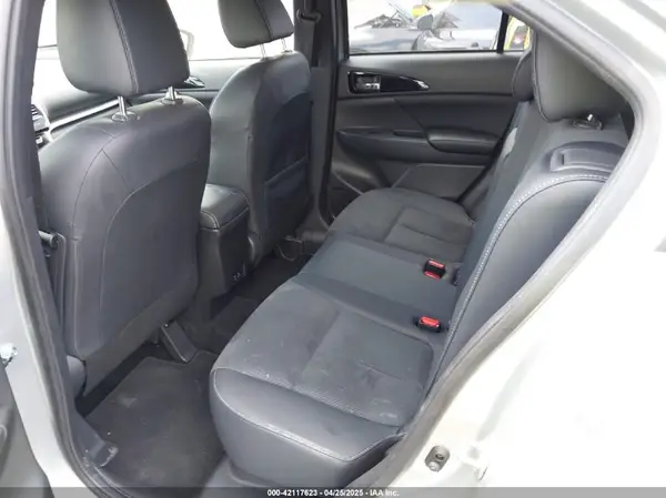 JA4ATWAA1SZ003410 2025 MITSUBISHI ECLIPSE CROSS - Image 8