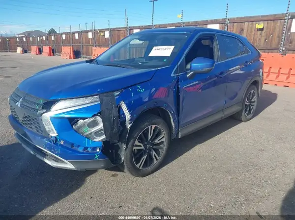 JA4ATWAA1SZ010969 2025 MITSUBISHI ECLIPSE CROSS - Image 2