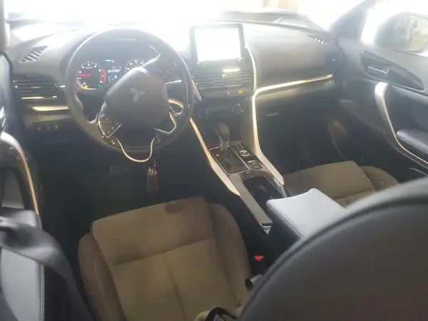 JA4ATWAA1SZ033796 2025 MITSUBISHI ECLIPSE CROSS - Image 8