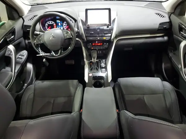 JA4ATWAA1SZ041963 2025 MITSUBISHI ECLIPSE CROSS - Image 8