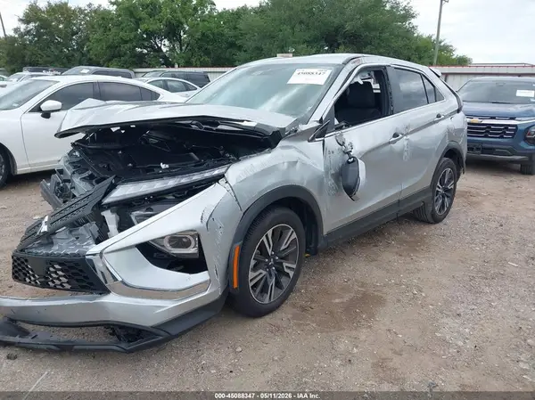 JA4ATWAA1SZ045270 2025 MITSUBISHI ECLIPSE CROSS - Image 2