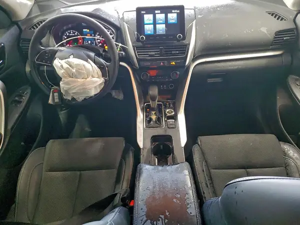 JA4ATWAA1TZ003974 2026 MITSUBISHI ECLIPSE CROSS - Image 8