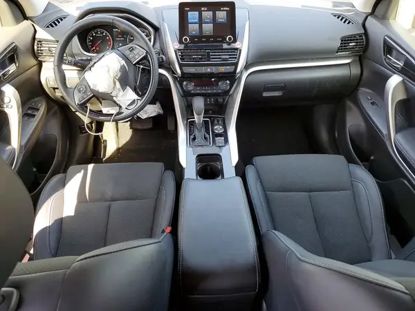 JA4ATWAA1TZ013162 2026 MITSUBISHI ECLIPSE CROSS - Image 8