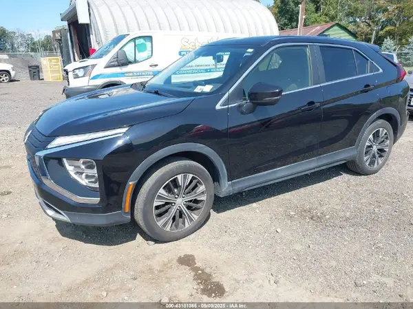 JA4ATWAA2NZ001119 2022 MITSUBISHI ECLIPSE CROSS - Image 2