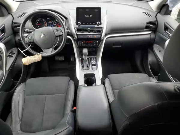 JA4ATWAA2NZ004098 2022 MITSUBISHI ECLIPSE CROSS - Image 8