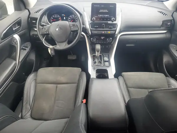 JA4ATWAA2NZ017708 2022 MITSUBISHI ECLIPSE CROSS - Image 8