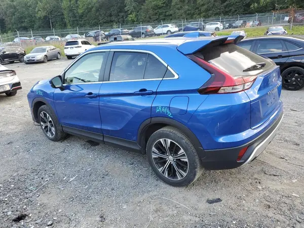 JA4ATWAA2NZ038929 2022 MITSUBISHI ECLIPSE CROSS - Image 2