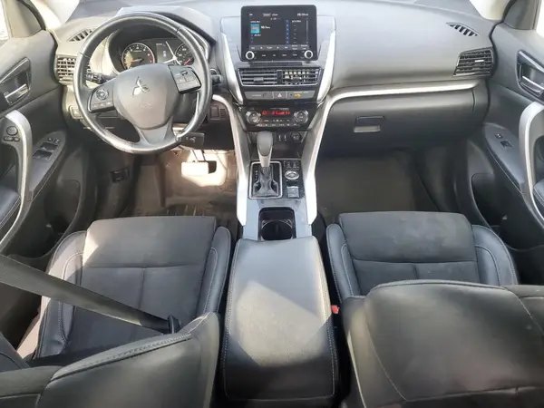 JA4ATWAA2NZ040504 2022 MITSUBISHI ECLIPSE CROSS - Image 8
