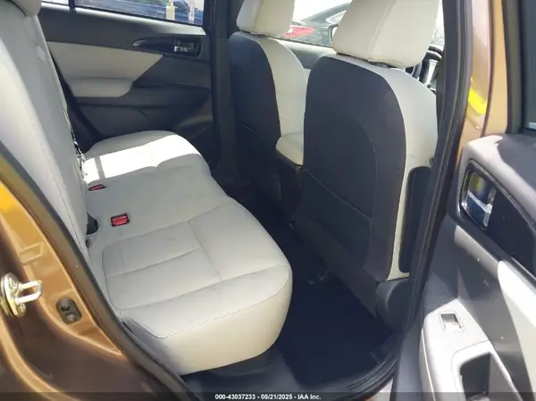 JA4ATWAA2PZ005531 2023 MITSUBISHI ECLIPSE CROSS - Image 8