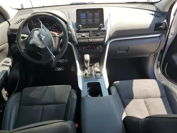 JA4ATWAA2PZ044104 2023 MITSUBISHI ECLIPSE CROSS - Image 8