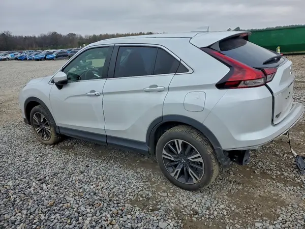 JA4ATWAA2PZ050176 2023 MITSUBISHI ECLIPSE CROSS - Image 2