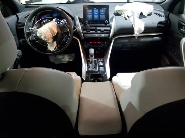 JA4ATWAA2PZ051215 2023 MITSUBISHI ECLIPSE CROSS - Image 8