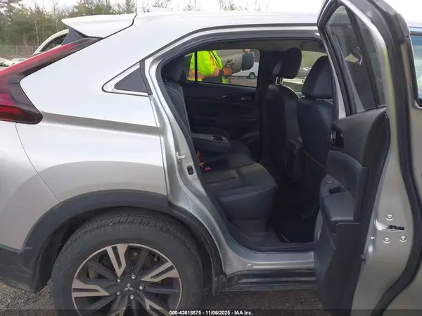 JA4ATWAA2RZ003362 2024 MITSUBISHI ECLIPSE CROSS - Image 8