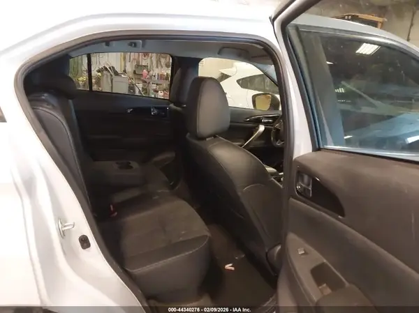 JA4ATWAA2RZ003992 2024 MITSUBISHI ECLIPSE CROSS - Image 8