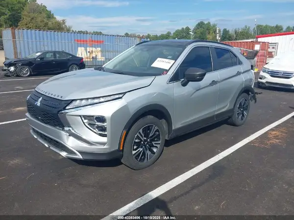JA4ATWAA2RZ011820 2024 MITSUBISHI ECLIPSE CROSS - Image 2