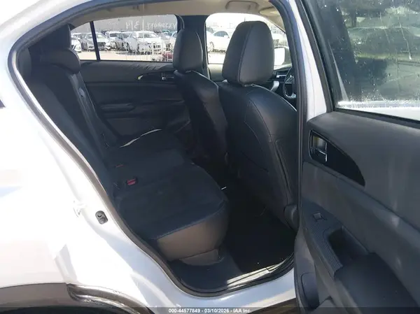 JA4ATWAA2RZ019853 2024 MITSUBISHI ECLIPSE CROSS - Image 8
