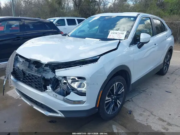 JA4ATWAA2RZ034403 2024 MITSUBISHI ECLIPSE CROSS - Image 2