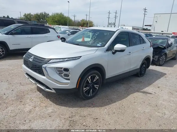 JA4ATWAA2RZ036569 2024 MITSUBISHI ECLIPSE CROSS - Image 2
