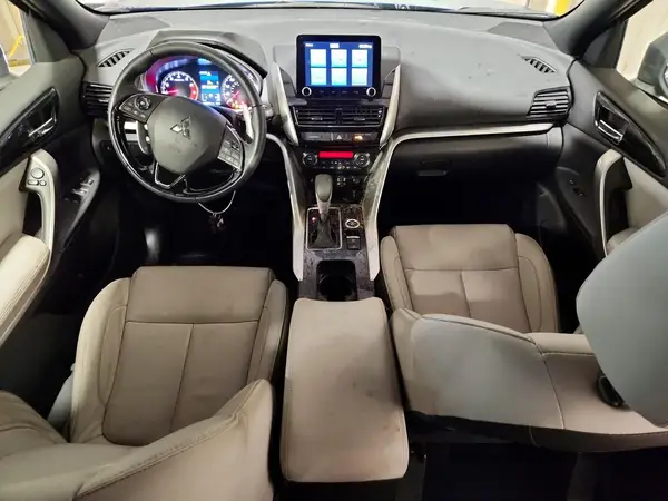 JA4ATWAA2RZ037477 2024 MITSUBISHI ECLIPSE CROSS - Image 8
