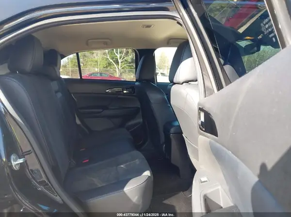 JA4ATWAA2RZ045806 2024 MITSUBISHI ECLIPSE CROSS - Image 8