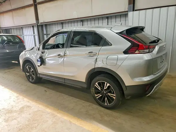 JA4ATWAA2RZ059530 2024 MITSUBISHI ECLIPSE CROSS - Image 2