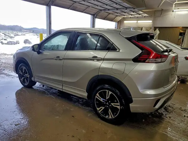 JA4ATWAA2RZ070656 2024 MITSUBISHI ECLIPSE CROSS - Image 2