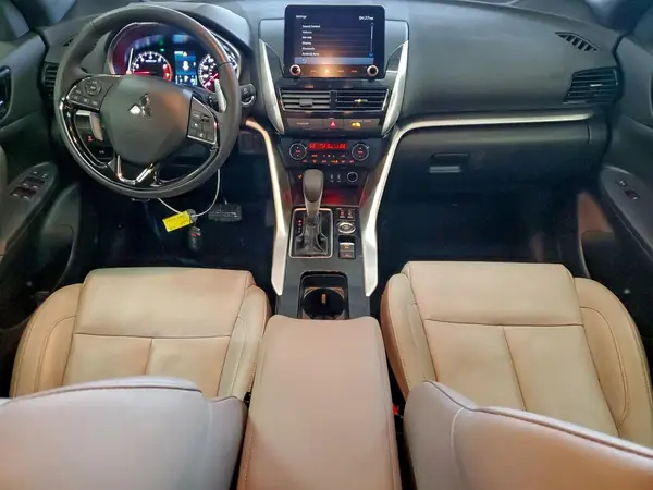 JA4ATWAA2RZ070656 2024 MITSUBISHI ECLIPSE CROSS - Image 8
