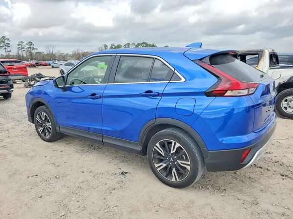 JA4ATWAA2SZ003934 2025 MITSUBISHI ECLIPSE CROSS - Image 2