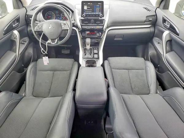 JA4ATWAA2SZ003934 2025 MITSUBISHI ECLIPSE CROSS - Image 8